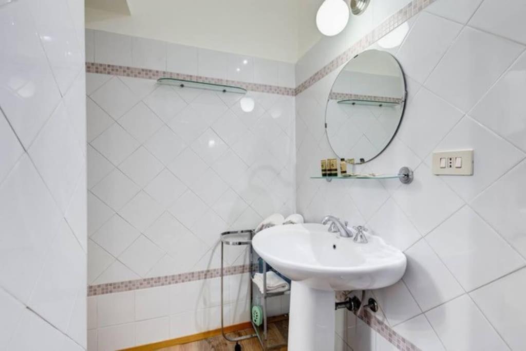 Ferienwohnung Al Ghetto Da Sarah Rom Exterior foto